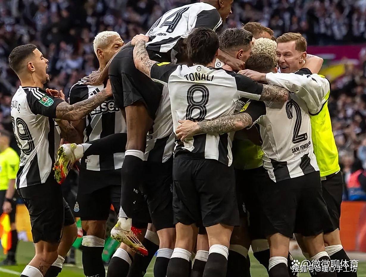 英超赛程吃紧；那不勒斯今夜远射贴柱；媒体盛赞；资深球员宣示担当(英超比分预测今日推荐)